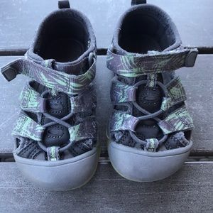 Keen size 7 toddler
